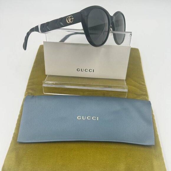 AUTHENTIC Gucci GG0814SK Oversized Cat Eye Sunglasses Black Made in Italy NWT - Picture 4 of 6